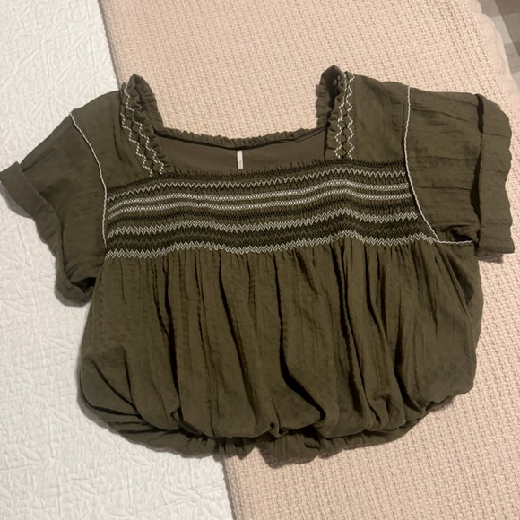 Free People Tops - Free People, green bubble top, size medium